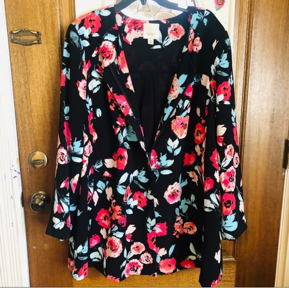 Pink Floral Sejour Plus Jacket - Picture 7 of 8